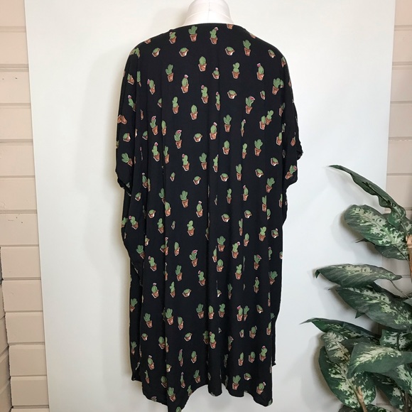 BLUE RAIN Cactus Plant Print Open Front Kimono - Picture 4 of 8